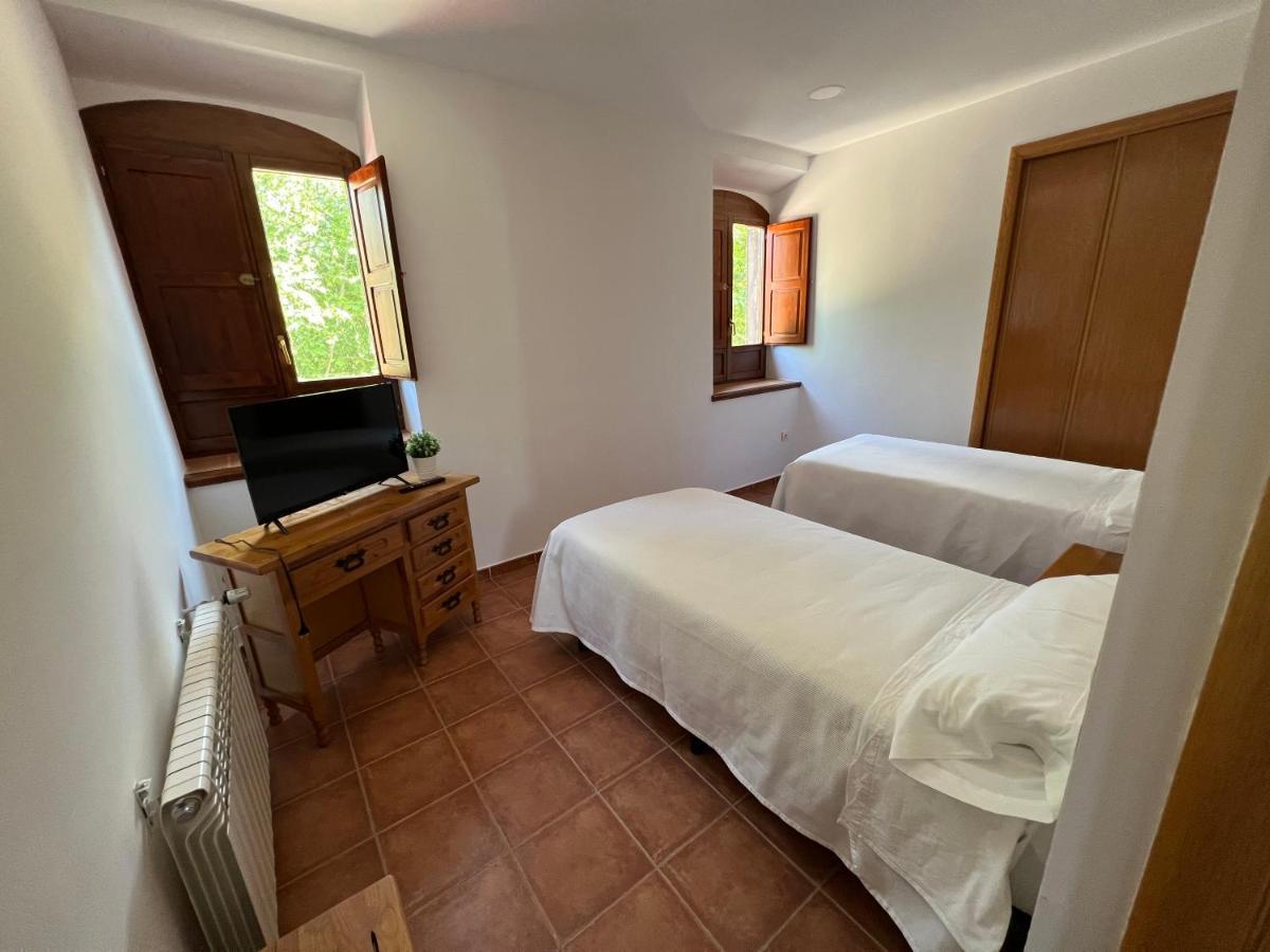 Hostal Villa El Colmenar Mombeltrán Buitenkant foto